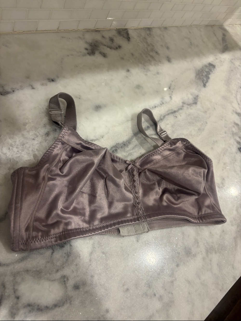 Bali Wireless Satin Support Bra in Mauve